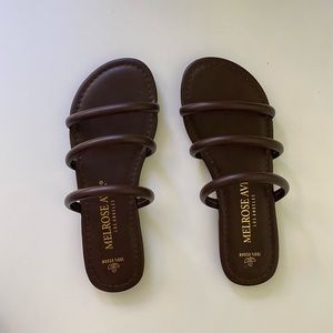 NWOT Melrose Avenue Brown Strappy Sandals